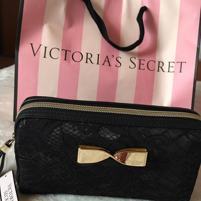 Victoria's Secret(ヴィクトリアズシークレット)のヴィクトリアシークレットポーチ♡新品♡ レディースのファッション小物(ポーチ)の商品写真