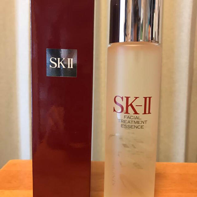 SK-II(エスケーツー)の新品 SKⅡ 250mlフェイシャルトリートメント エッセンス コスメ/美容のスキンケア/基礎化粧品(化粧水/ローション)の商品写真