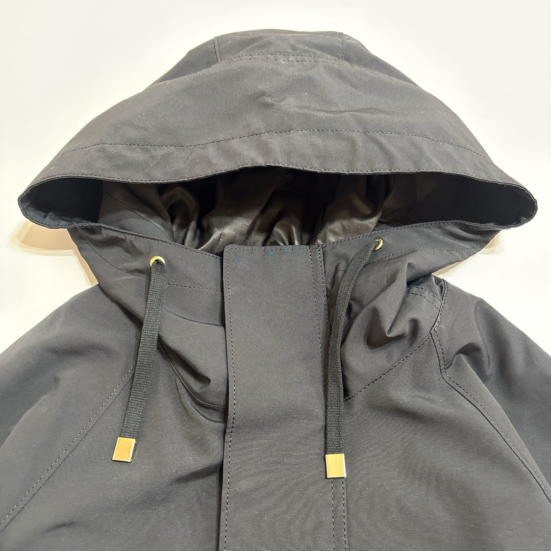 FRAMeWORK(フレームワーク)のフレームワーク C/PEフードミドルブルゾン 36 ブラック マウンテンパーカー レディースのジャケット/アウター(ナイロンジャケット)の商品写真