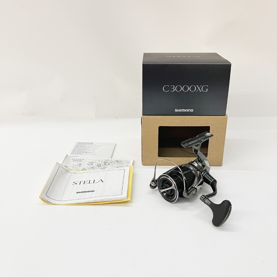 SHIMANO(シマノ)の〇〇SHIMANO シマノ STELLA 22 ステラ C3000XG 043924 スピニングリール スポーツ/アウトドアのフィッシング(リール)の商品写真