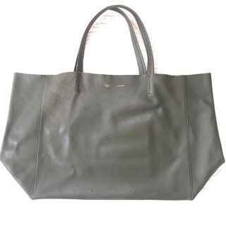 セリーヌ(celine)のCELINE / ホリゾンタルカバ / レザートート / 付属品あり ☆ 中古品(トートバッグ)