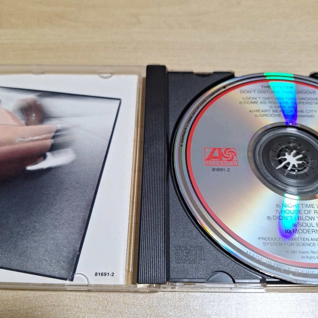 ＃THE SYSTEM ＃DON'T DISTURB THIS GROOVE エンタメ/ホビーのCD(クラブ/ダンス)の商品写真