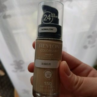 レブロン(REVLON)のRevlonリキッドファンデ150(ファンデーション)