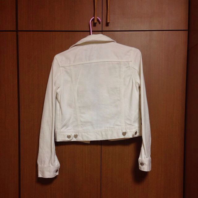INGNI(イング)の白ジャケット♡ レディースのジャケット/アウター(Gジャン/デニムジャケット)の商品写真