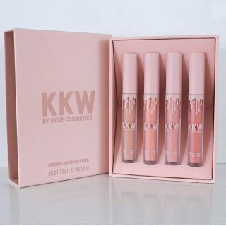 カイリーコスメティックス(Kylie Cosmetics)の引越しの為お早めに！様専用ページ(口紅)