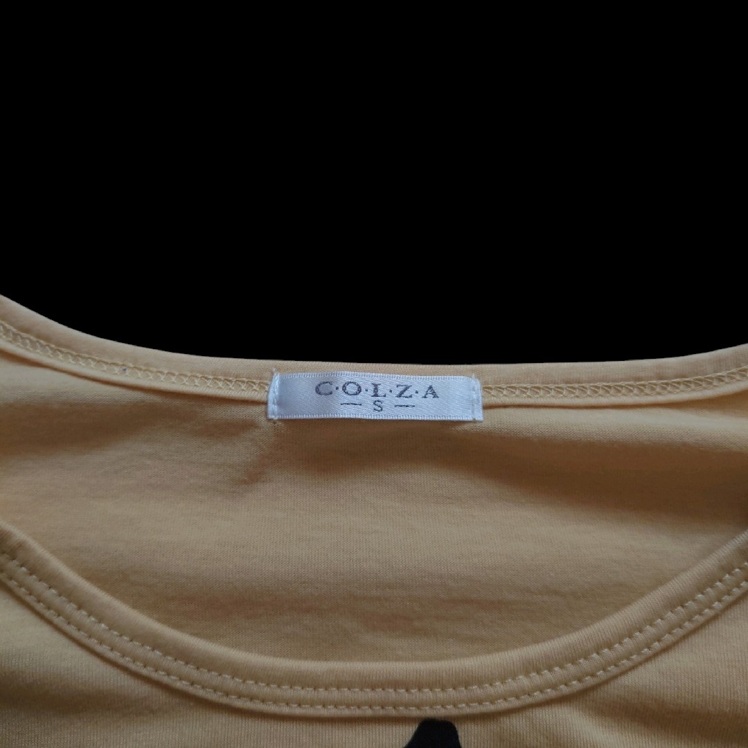 COLZA(コルザ)の☆未着用☆COLZA　Ｔシャツ　半袖　トップス　Sサイズ レディースのトップス(Tシャツ(半袖/袖なし))の商品写真