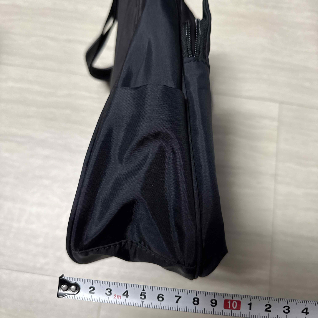 adidas(アディダス)のadidasショルダーバック メンズのバッグ(ショルダーバッグ)の商品写真