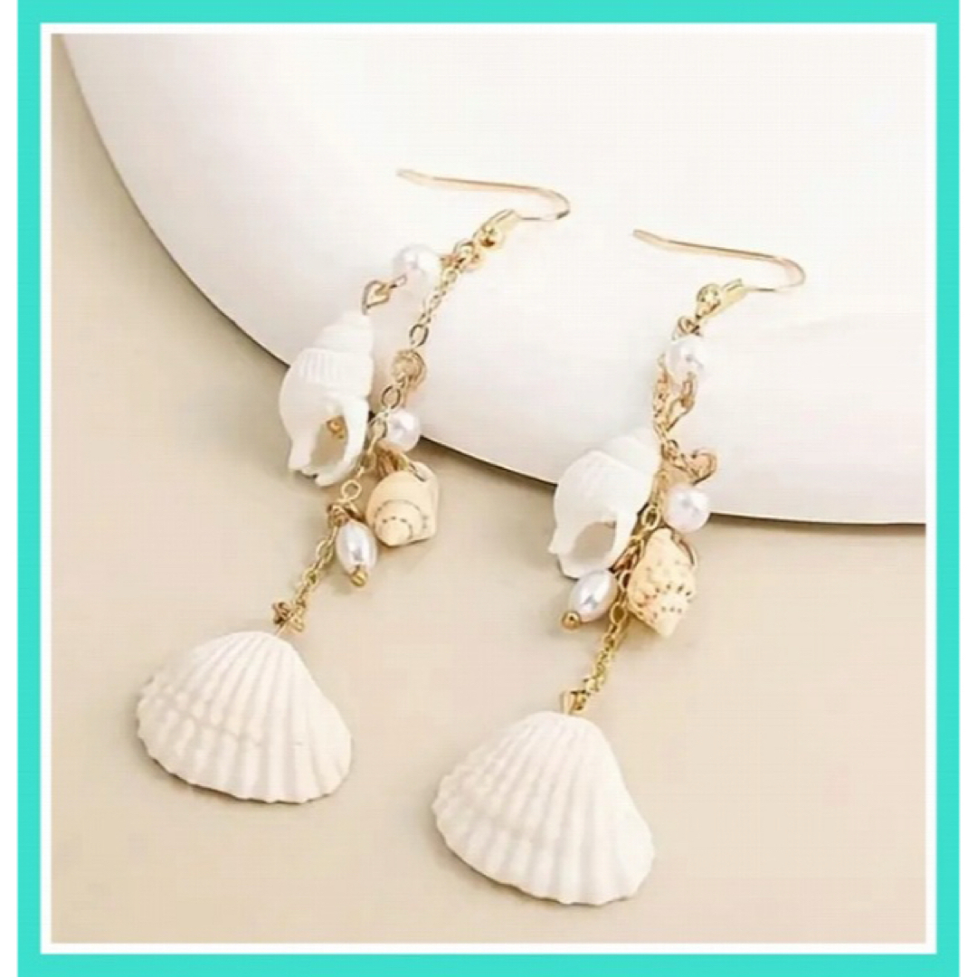 お値下げ💖ピアス　アリエル 仮装におすすめ♡シェル　ピアス　貝殻 レディースのアクセサリー(ピアス)の商品写真