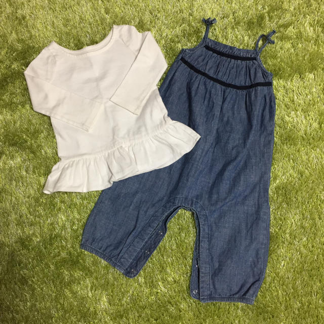 babyGAP(ベビーギャップ)のbaby GAP 80㎝ まとめ売り キッズ/ベビー/マタニティのベビー服(~85cm)(シャツ/カットソー)の商品写真