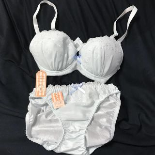 チュチュアンナ(tutuanna)のリトル様専用❤︎下着❤︎ショートパンツ❤︎ヘアバンド(ブラ&ショーツセット)