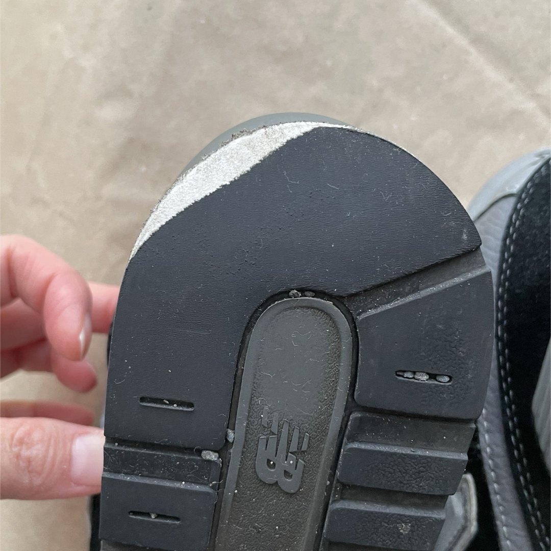 996（New Balance）(キュウキュウロク)のNew Balance 996 ブラック　スニーカー　23 レディースの靴/シューズ(スニーカー)の商品写真