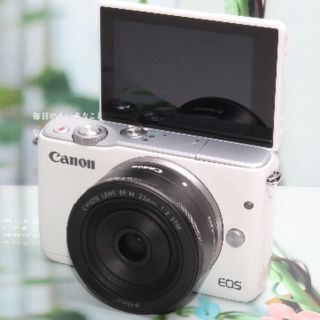 キヤノン(Canon)の❤️憧れのパンケーキ&Wi-Fi&自撮り❤️ EOS M10 ピュアホワイト❤️(ミラーレス一眼)