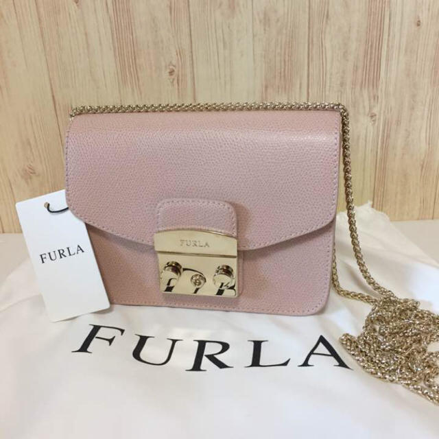 Furla(フルラ)の新入荷♡ 春色 フルラ メトロポリス チェーンバッグ ピンク 大人気♡ レディースのバッグ(ショルダーバッグ)の商品写真