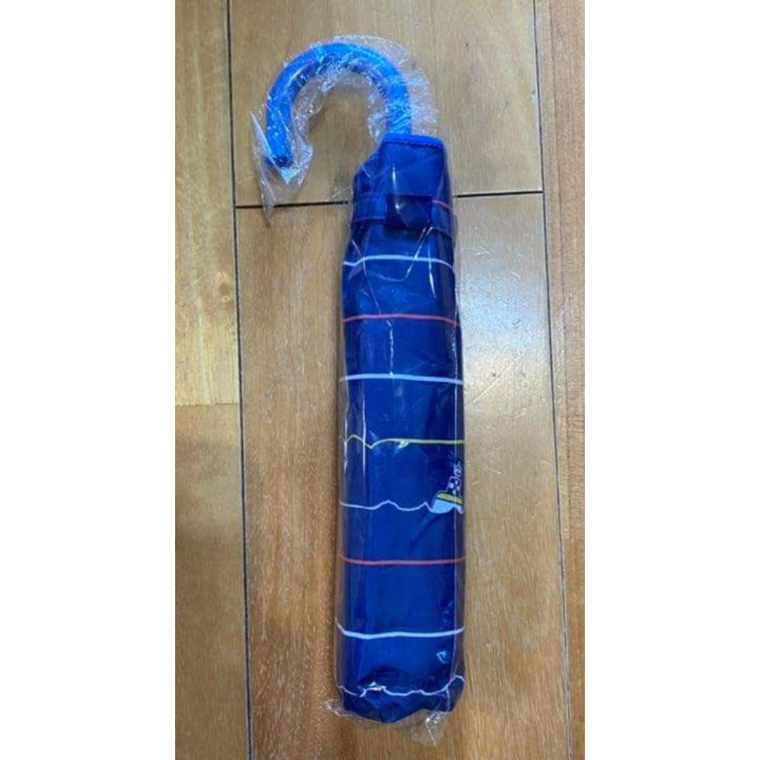 スヌーピー　折り畳み　傘　折畳　新品　ピーナッツ　定価2200円　55cm エンタメ/ホビーのおもちゃ/ぬいぐるみ(その他)の商品写真