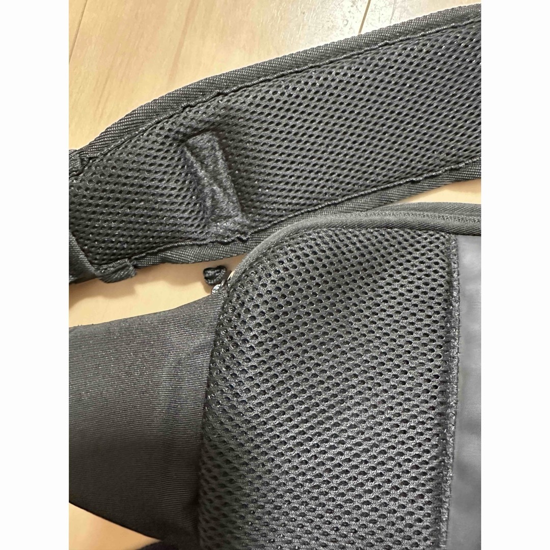 ポムル　ヒップシート キッズ/ベビー/マタニティの外出/移動用品(抱っこひも/おんぶひも)の商品写真