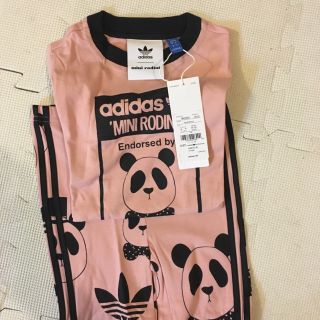 adidasミニロディーニ ジャージセットアップ　パンダ　120