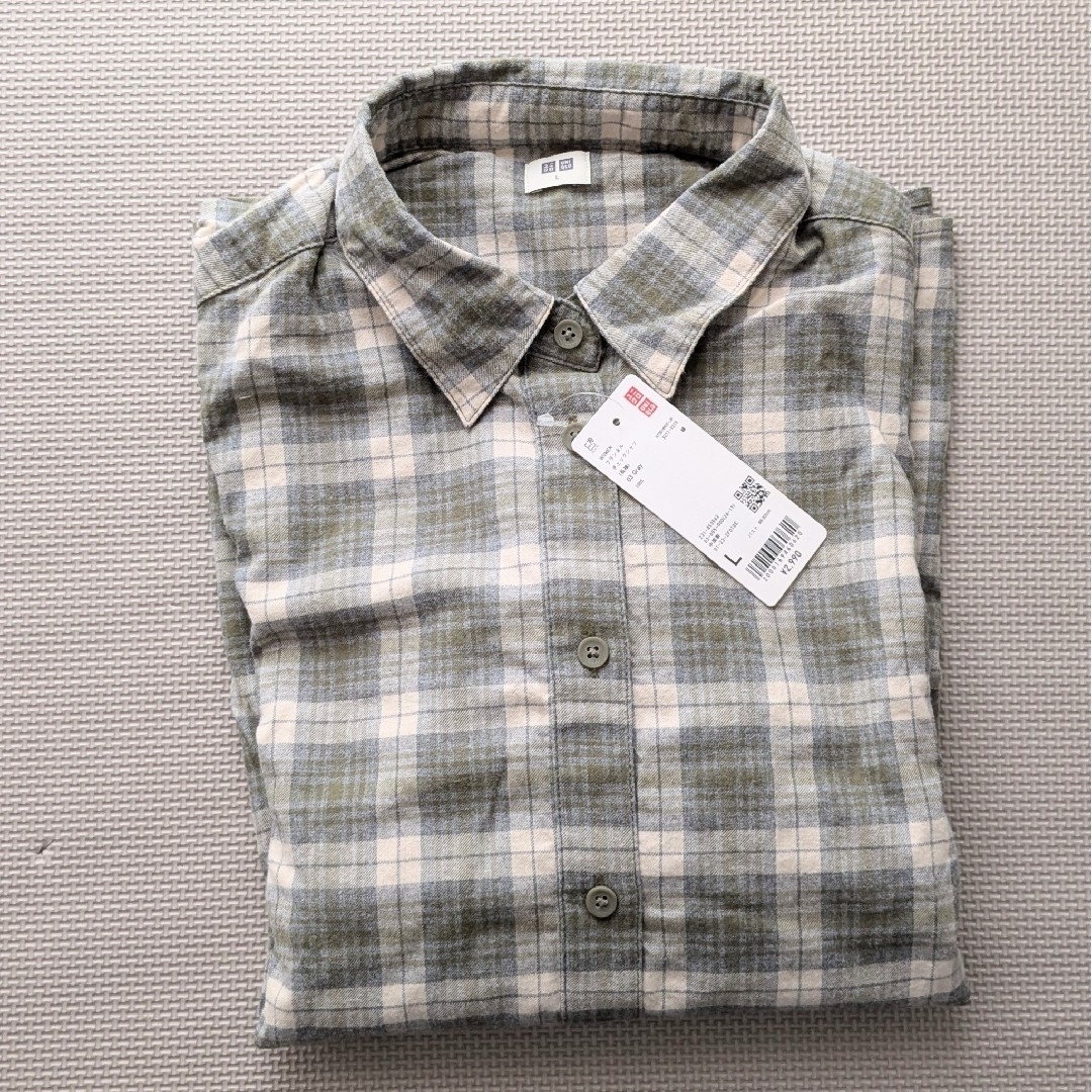 UNIQLO(ユニクロ)のユニクロ　フランネルチェックシャツ　グレー　Ｌサイズ レディースのトップス(シャツ/ブラウス(長袖/七分))の商品写真