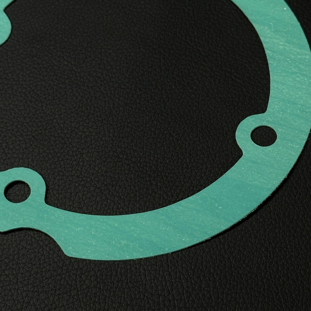 650RS W1SA フロントチェーン ケース 内側 ガスケット カ m1721 自動車/バイクのバイク(パーツ)の商品写真