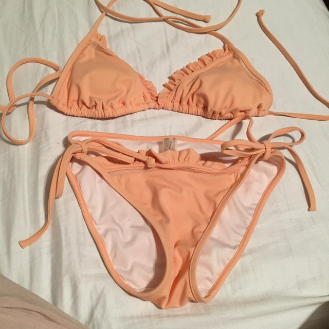 Victoria's Secret(ヴィクトリアズシークレット)のVictoria's Secret bikini レディースの水着/浴衣(水着)の商品写真