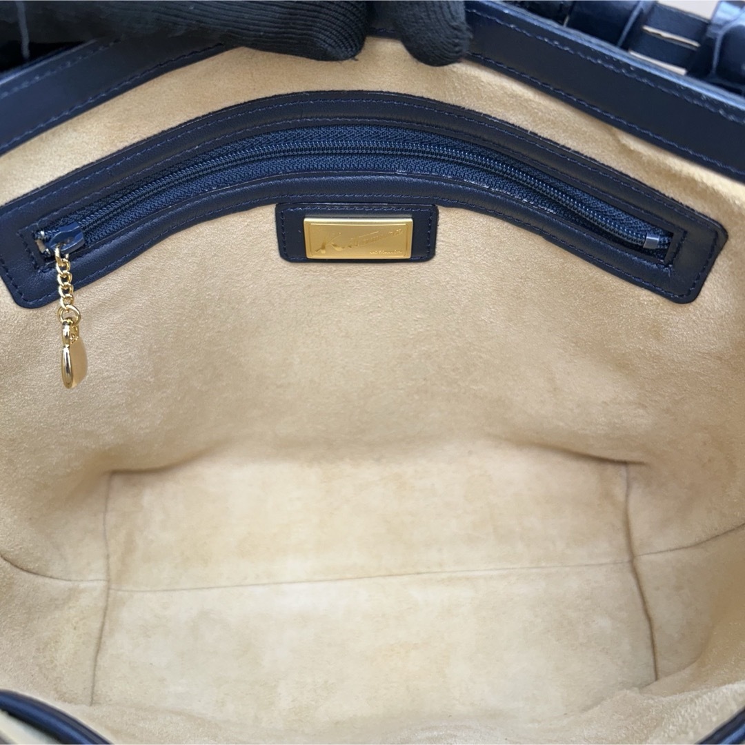 Kitamura(キタムラ)の未使用級　キタムラ　リアルクロコダイル　編み込み　トートバッグ　濃紺色　肩掛け◎ レディースのバッグ(トートバッグ)の商品写真