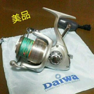 リール　Daiwa Cy 4000 🐋
(リール)