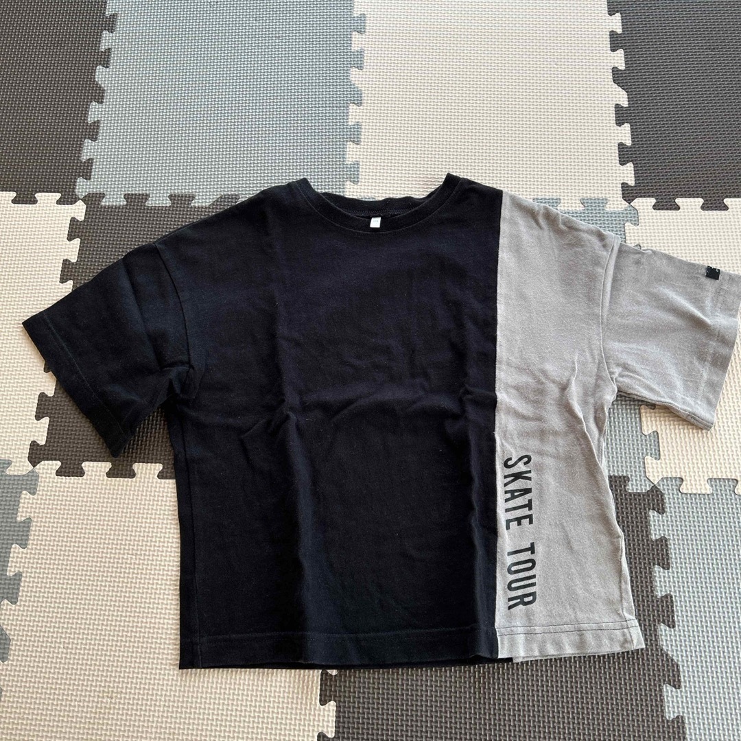 GU(ジーユー)のGU 半袖Tシャツ 男の子 120cm 2枚セット キッズ/ベビー/マタニティのキッズ服男の子用(90cm~)(Tシャツ/カットソー)の商品写真