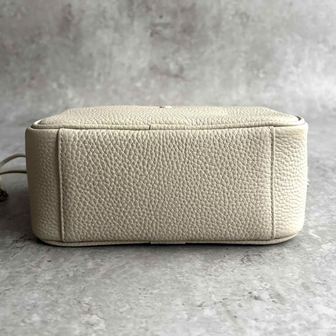 VASIC(ヴァジック)の【極美品】VASIC Anyway ショルダーバッグ カメラバッグ クロスボディ レディースのバッグ(ショルダーバッグ)の商品写真