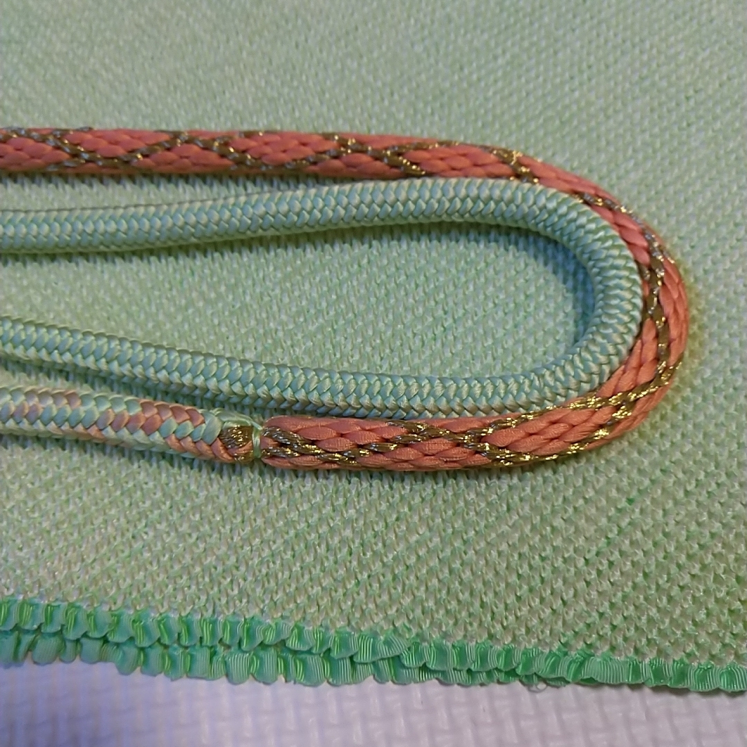 振袖向け　帯揚げ　帯締め レディースの水着/浴衣(振袖)の商品写真