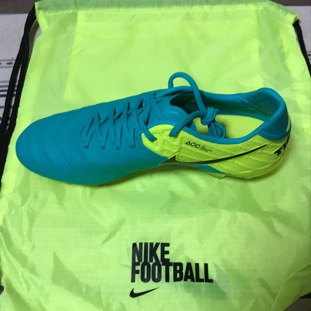 NIKE(ナイキ)のNike Tiempo Legend VI FG 26cm スポーツ/アウトドアのサッカー/フットサル(シューズ)の商品写真