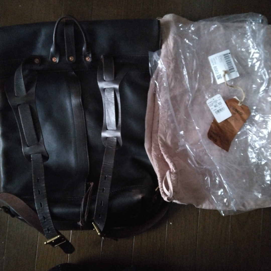 vasco(ヴァスコ)のvasco ヴァスコ　リュック　ロールアップ　黒 メンズのバッグ(バッグパック/リュック)の商品写真