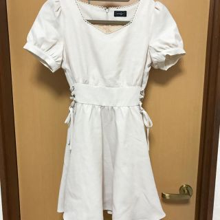 エブリン(evelyn)の美品！サイドレースアップフレアワンピース[evelyn](ミニワンピース)