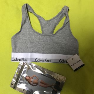 カルバンクライン(Calvin Klein)のスポーツブラ カルバン・クライン(ブラ)