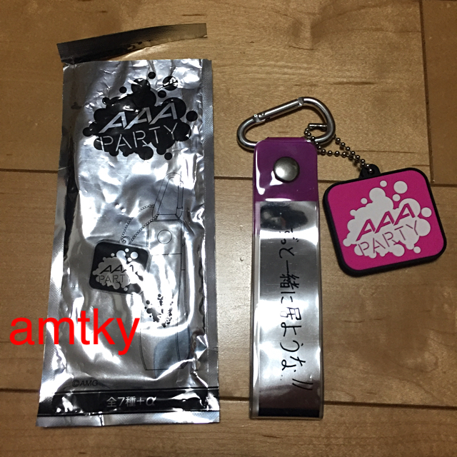 AAA(トリプルエー)のAAA TOUR2016 LEAPOVER 銀テープホルダー 桃 エンタメ/ホビーのタレントグッズ(ミュージシャン)の商品写真