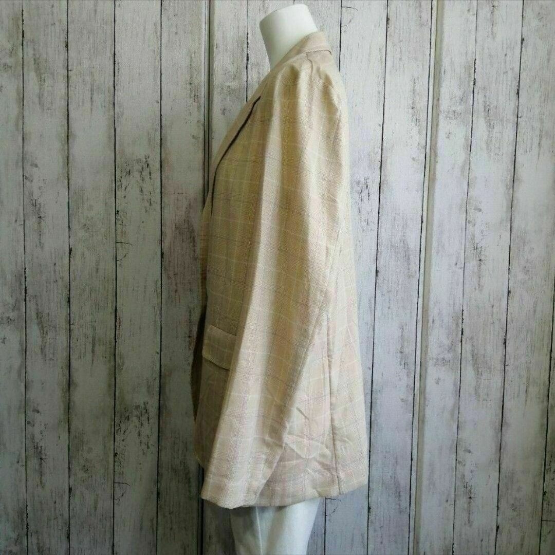 UNIQLO(ユニクロ)のUNIQLO ユニクロ レディース ライト シャツ ジャケット M 07 レディースのジャケット/アウター(テーラードジャケット)の商品写真