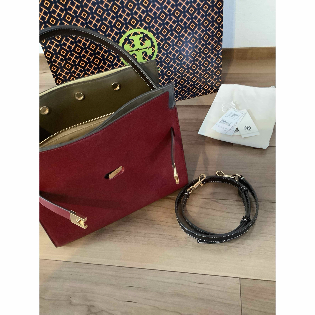 Tory Burch(トリーバーチ)の試し入れのみ　トリーバーチ　バッグ　リーラジウィル スモール レディースのバッグ(ハンドバッグ)の商品写真