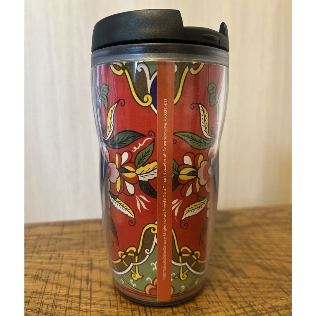 Starbucks(スターバックス)のスタバ ロシア限定 マトリョーシカタンブラー 未使用 インテリア/住まい/日用品のキッチン/食器(タンブラー)の商品写真