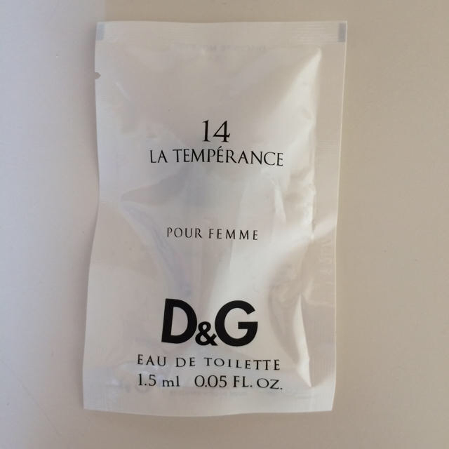 DOLCE&GABBANA(ドルチェアンドガッバーナ)のD&G 新品 ミニパフューム コスメ/美容の香水(香水(女性用))の商品写真