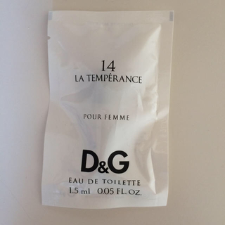 ドルチェアンドガッバーナ(DOLCE&GABBANA)のD&G 新品 ミニパフューム(香水(女性用))