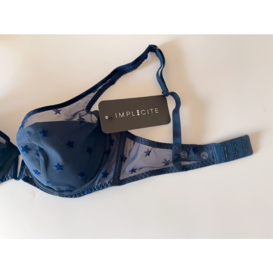 再入荷D70☆IMPLICITE・アンプリシット　フランス高級下着　スター柄紺系 レディースの下着/アンダーウェア(ブラ)の商品写真