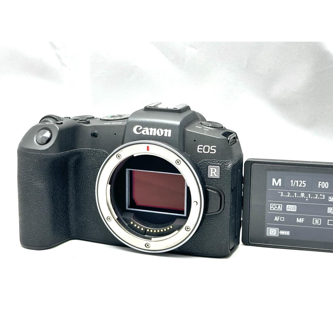 Canon(キヤノン)のCanon  ミラーレス一眼カメラEOS RP ボディ スマホ/家電/カメラのカメラ(ミラーレス一眼)の商品写真
