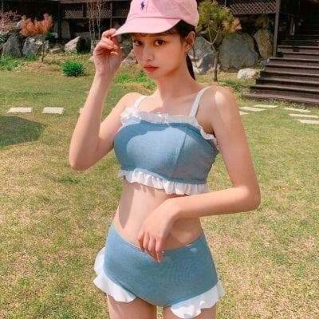 【2点セット】レディース 水着 フリル ブルー かわいい セパレート 大きいXL レディースの水着/浴衣(水着)の商品写真