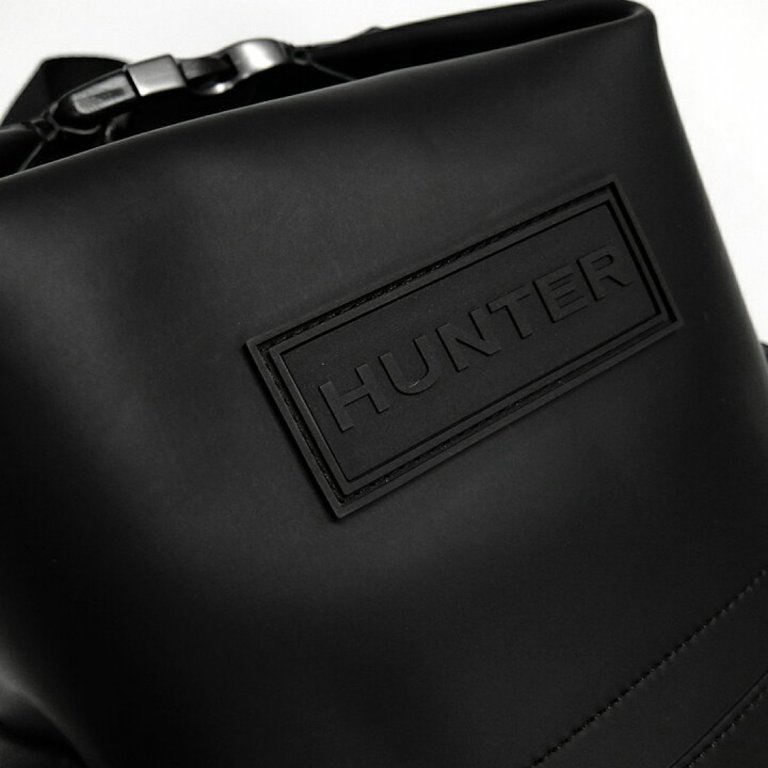 HUNTER(ハンター)の【新品】 HUNTER ハンター 防水 ラバー レザーバックパック 黒 レディースのバッグ(リュック/バックパック)の商品写真