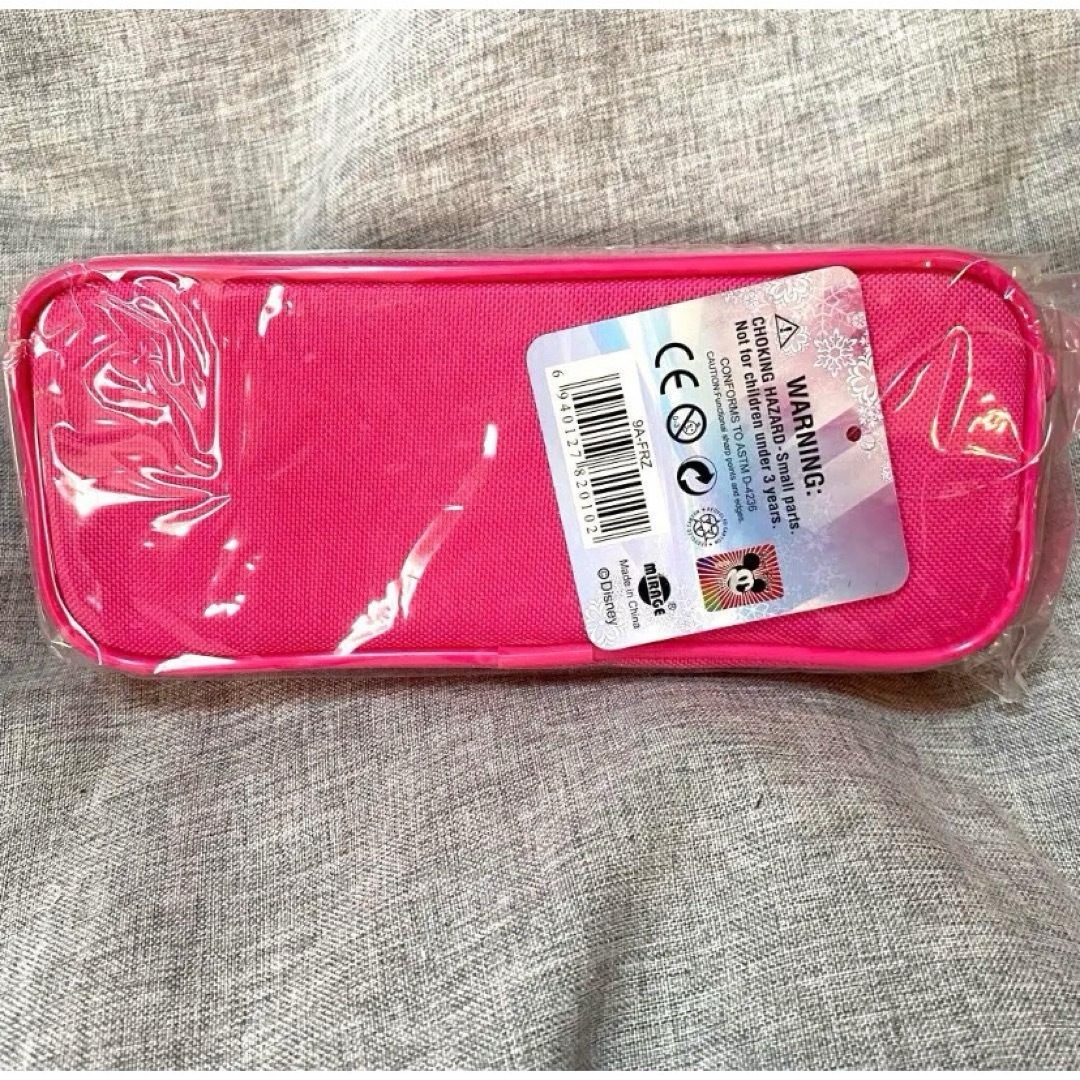 アナと雪の女王(アナトユキノジョオウ)の未使用 アナと雪の女王 ペンケース アナ雪 アナ エルサ ピンク インテリア/住まい/日用品の文房具(ペンケース/筆箱)の商品写真