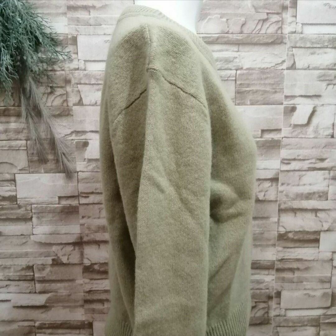 UNIQLO(ユニクロ)のUNIQLO ユニクロ レディース プレミアムラム クロップド セーター 18 レディースのトップス(ニット/セーター)の商品写真