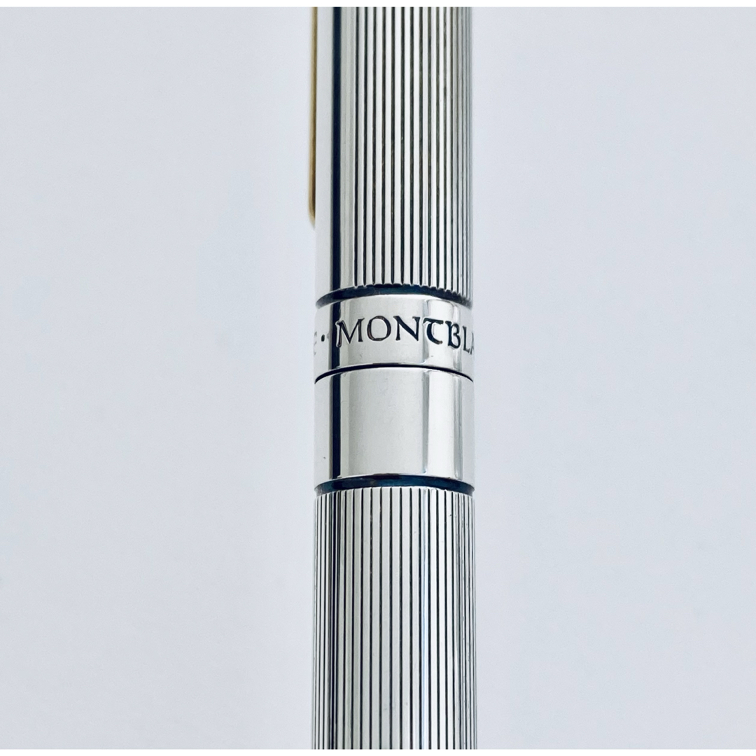 MONTBLANC(モンブラン)の銀張り◆モンブラン 高級ボールペン ノブレスオブリージュ MONTBLANCレア インテリア/住まい/日用品の文房具(ペン/マーカー)の商品写真