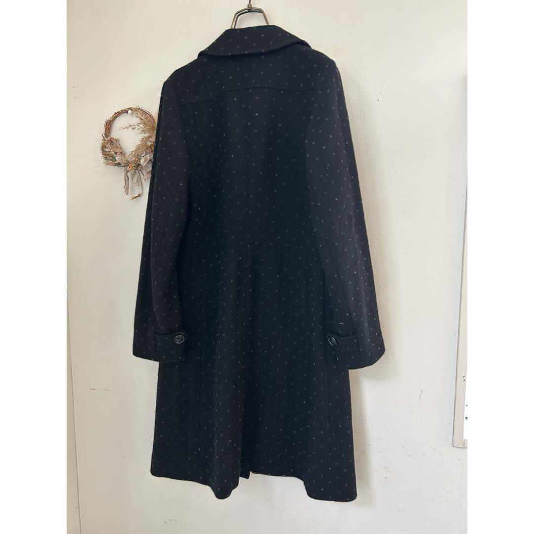 Lois CRAYON(ロイスクレヨン)のLois CRAYON ロングコートドット柄　ルイスクレヨン レディースのジャケット/アウター(ロングコート)の商品写真