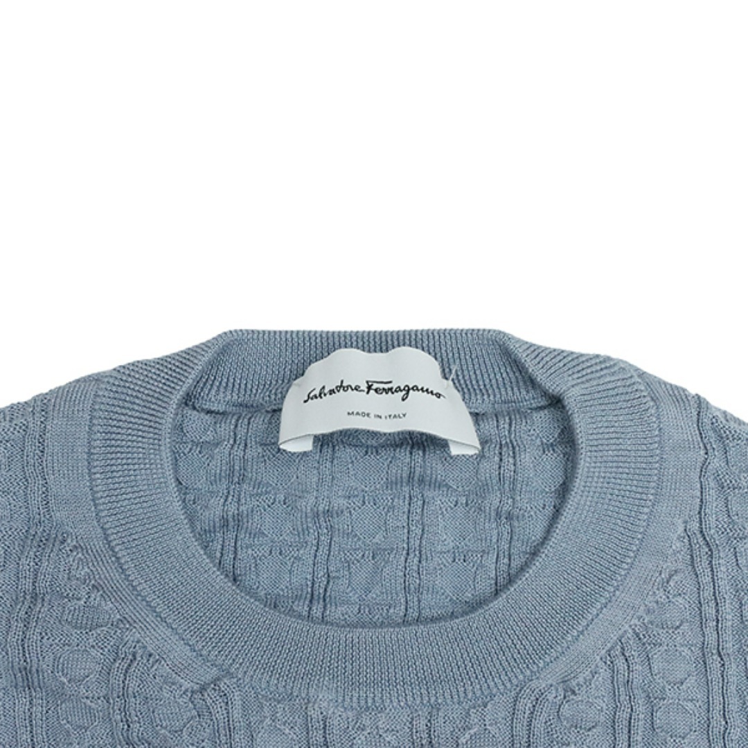 Salvatore Ferragamo(サルヴァトーレフェラガモ)のサルヴァトーレ フェラガモ ニット セーター トップス コットン ライトブルー アパレル 洋服 クルーネック ハイゲージニット 超美品 3112 レディースのトップス(ニット/セーター)の商品写真