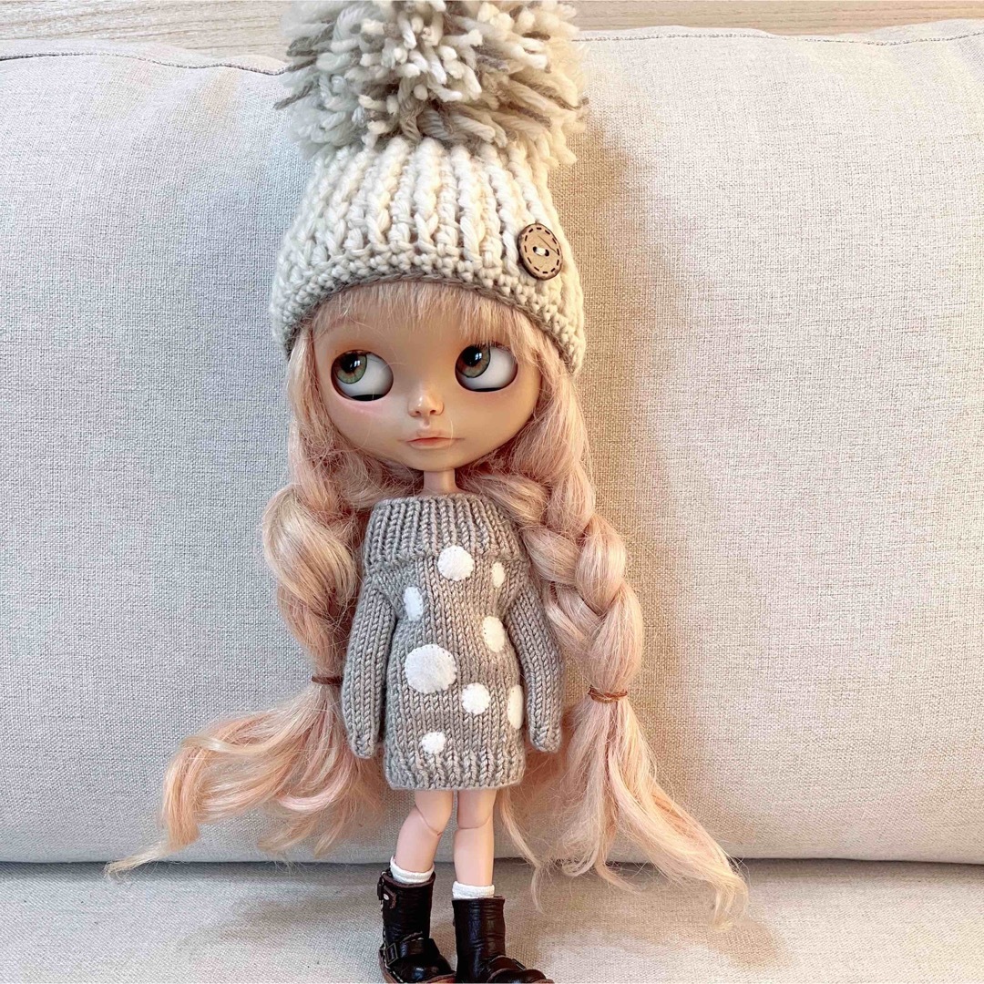 ＊ブライスアウトフィット　ドットニットワンピース＆ソックス＊ ハンドメイドのぬいぐるみ/人形(その他)の商品写真