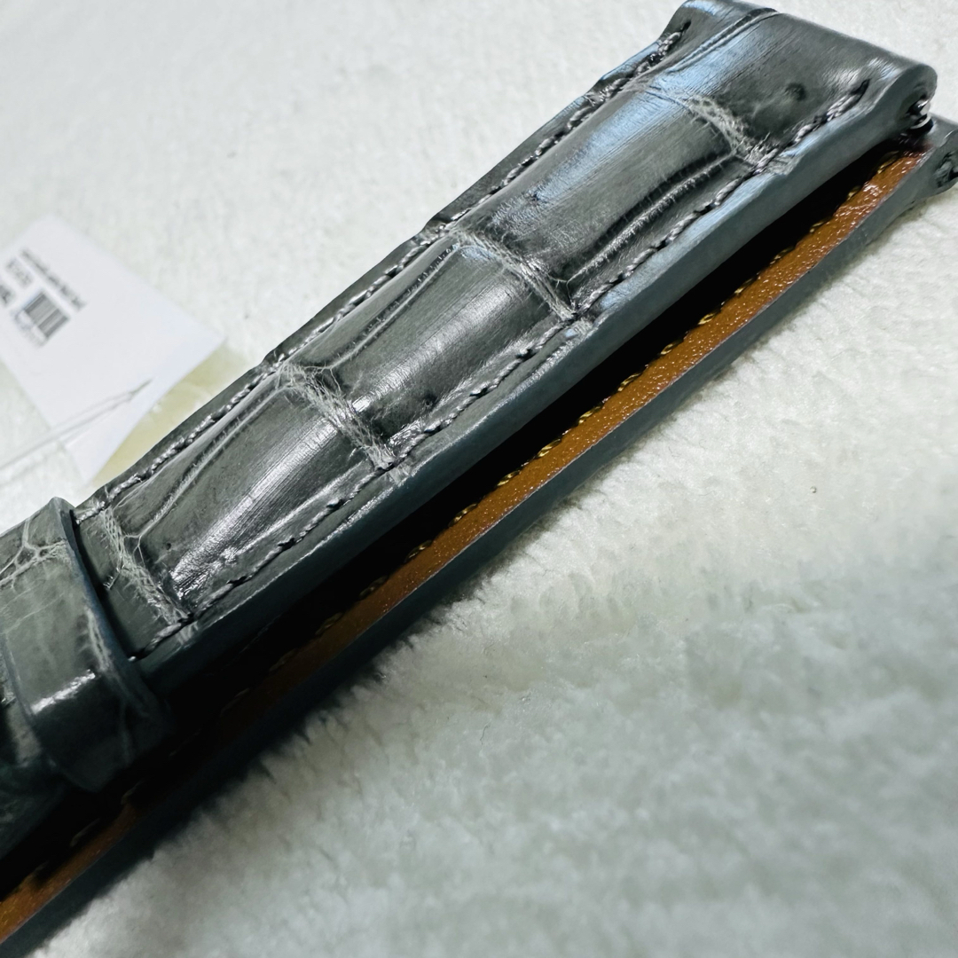 7519#17mm-16mmダークアッシュ★スイス製★本物クロコダイルベルト メンズの時計(レザーベルト)の商品写真
