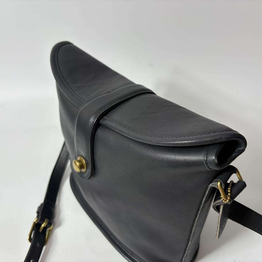COACH(コーチ)のオールドコーチ　vintage coach ドイツホック　黒　ショルダーバッグ レディースのバッグ(ショルダーバッグ)の商品写真